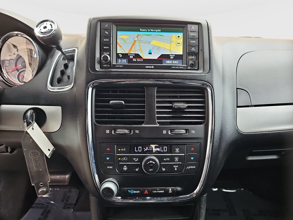 Used 2017 Dodge Grand Caravan Van