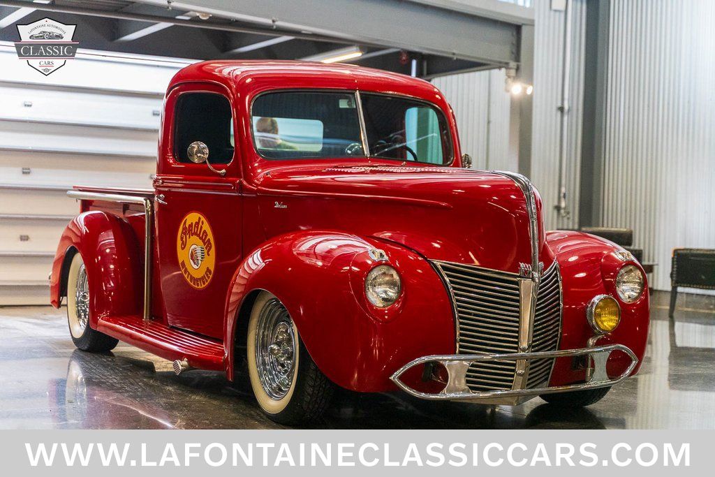 1940 Ford Pickup 2