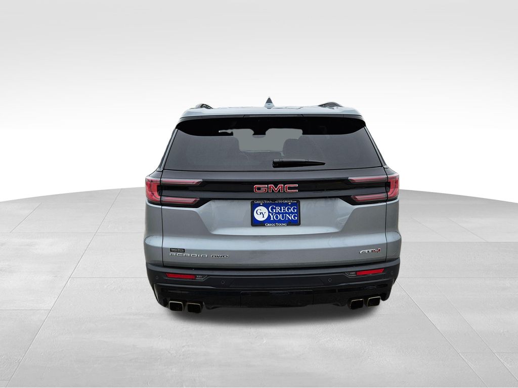 Used 2024 GMC Acadia SUV