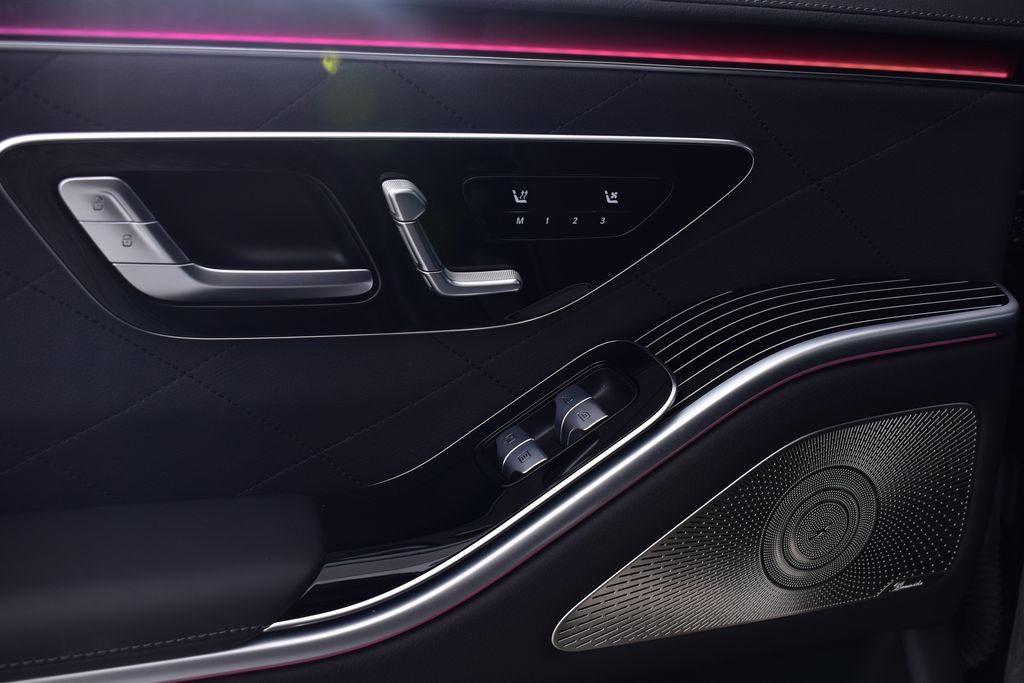 2022 Mercedes-Benz S-Class S 580 31