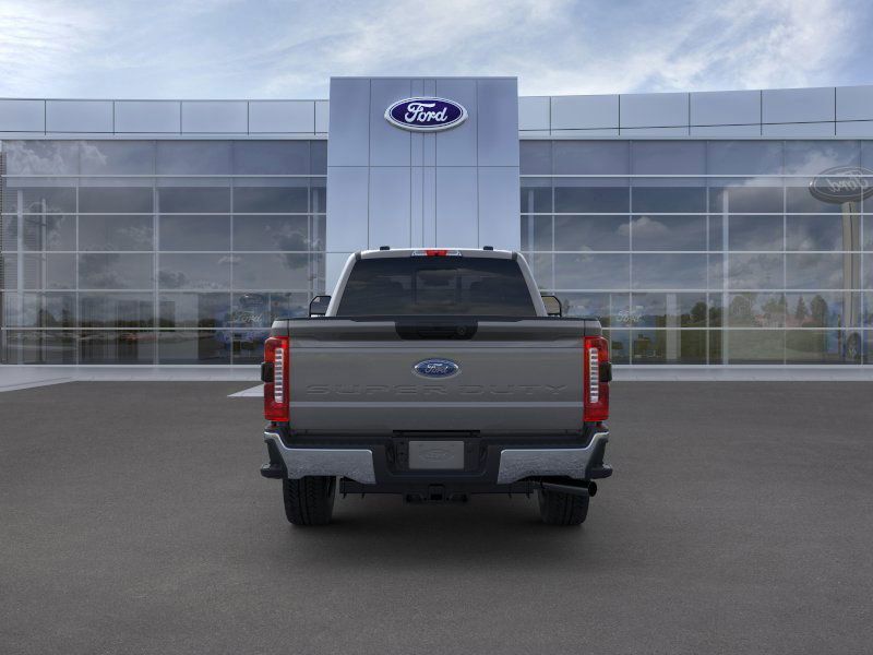 2025 Ford F-250SD  photo