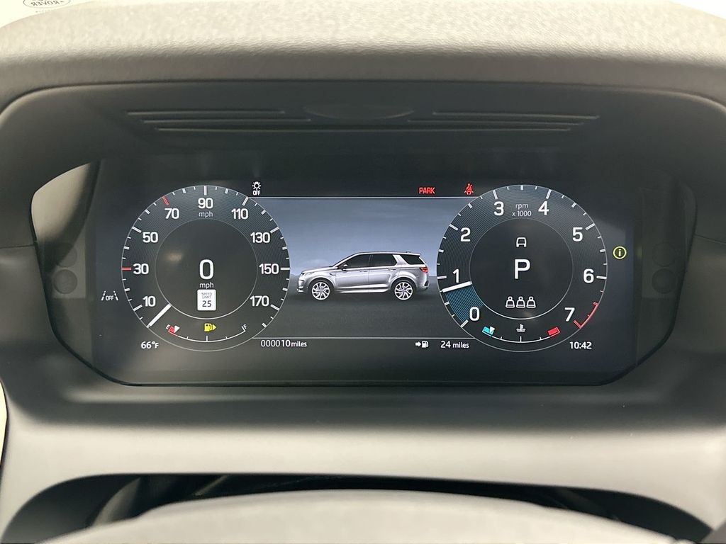2024 Land Rover Discovery Sport S 14