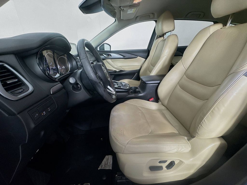 Used Car 2019 Mazda Cx-9  Touring For Sale Under $20,000 In Austin, Texas
