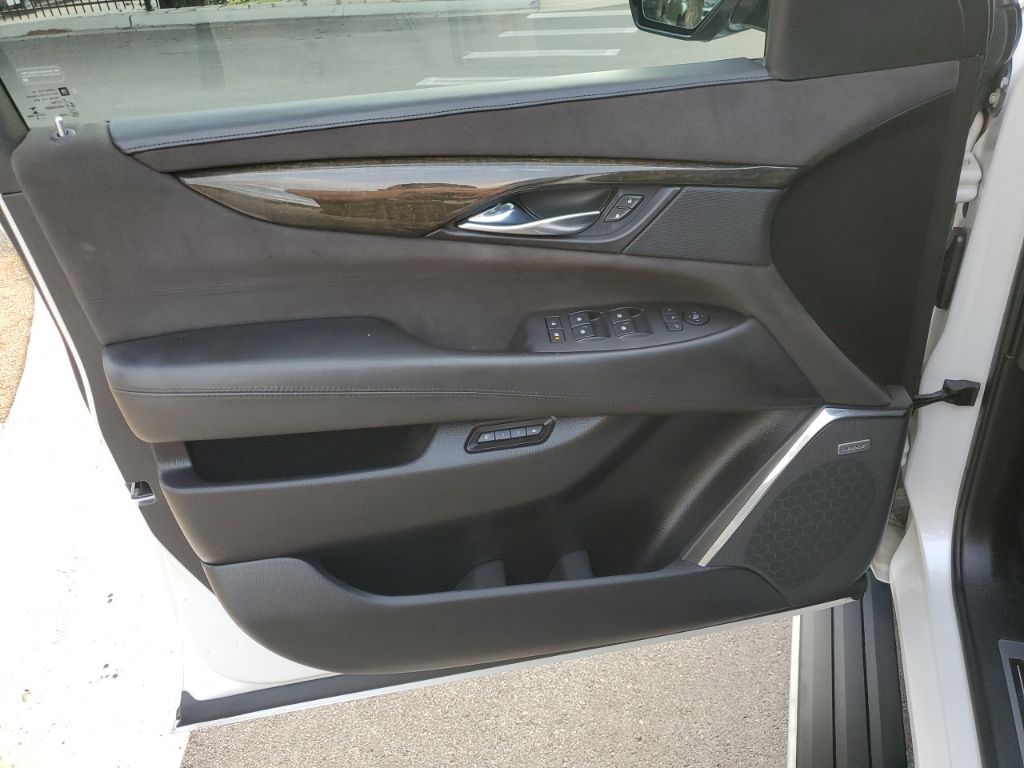 Used Car 2016 Cadillac Escalade  Platinum Edition For Sale Under $30,000 In Austin, Texas