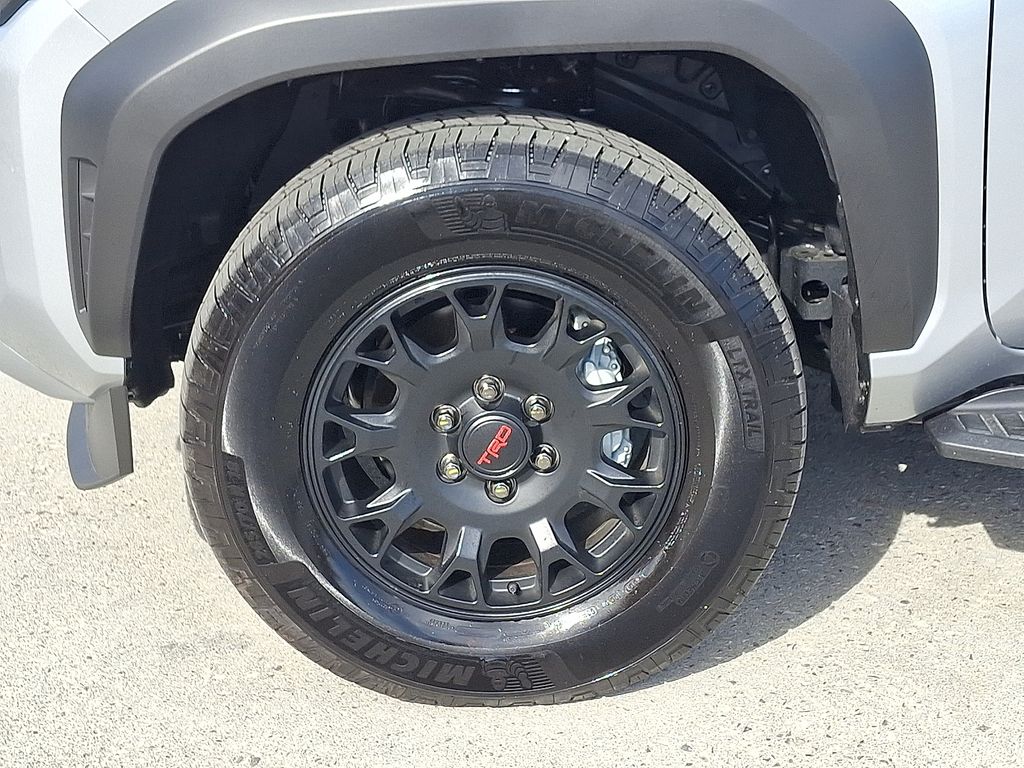 Thumbnail: 2025 Toyota 4Runner - 11