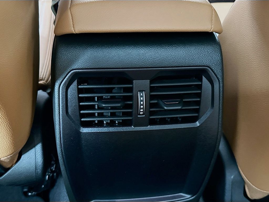 Thumbnail: 2026 BMW 2 Series - 18