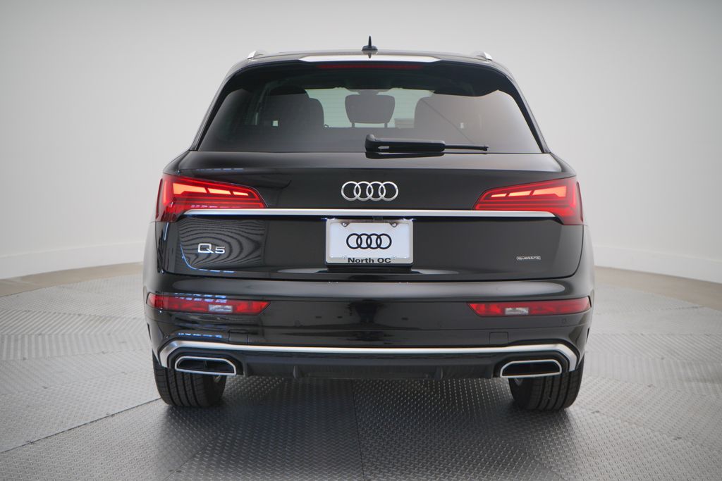 2024 Audi Q5 e  4