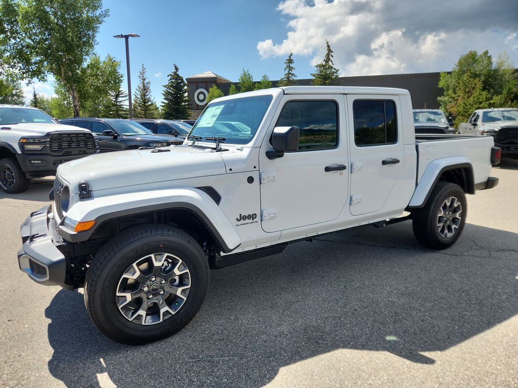 2026 Jeep Gladiator Sahara