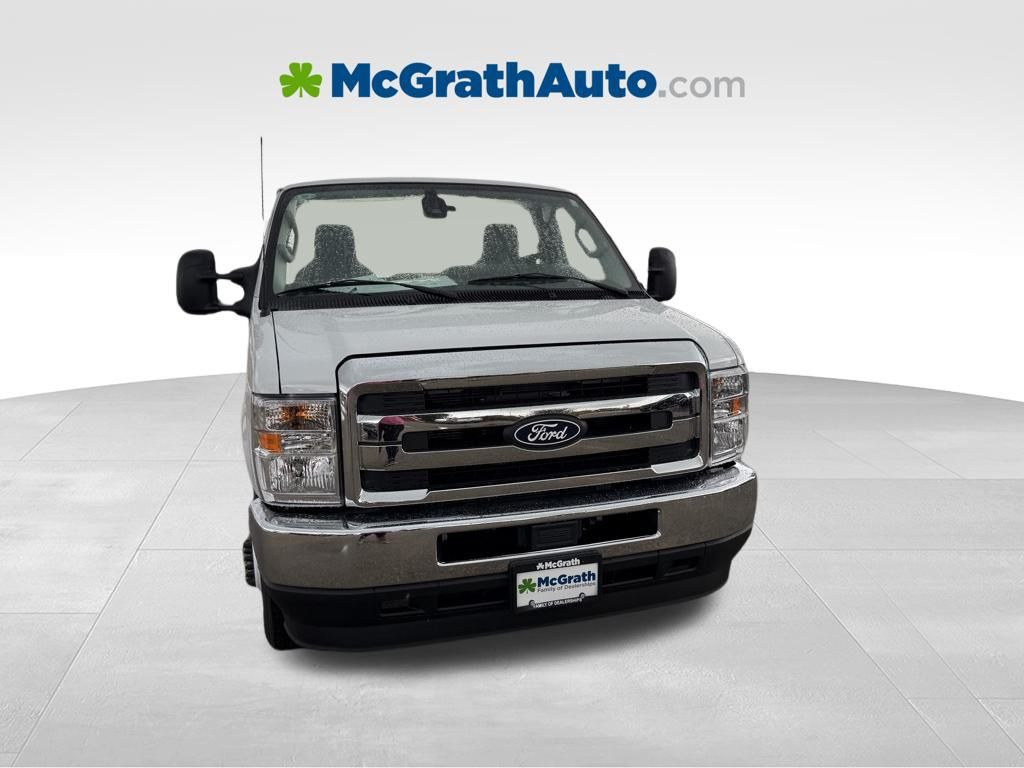 New 2026 White Ford Base image 8