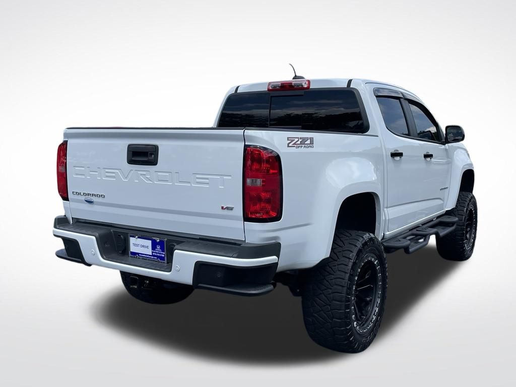 Thumbnail: 2022 Chevrolet Colorado - 6