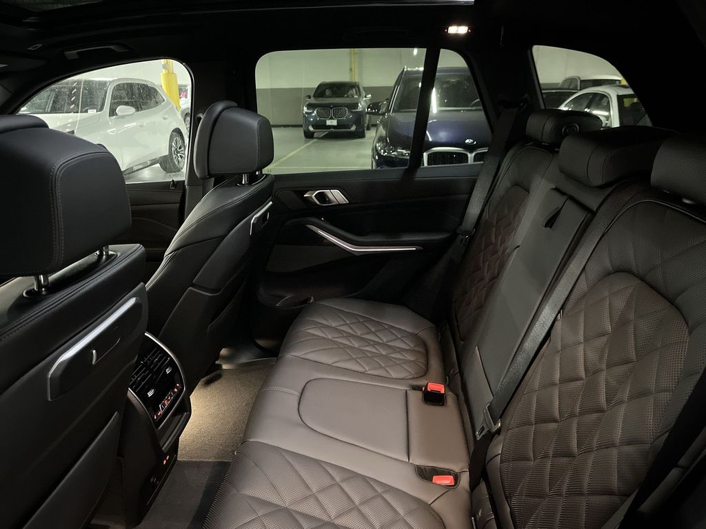 Thumbnail: 2026 BMW X5 - 23