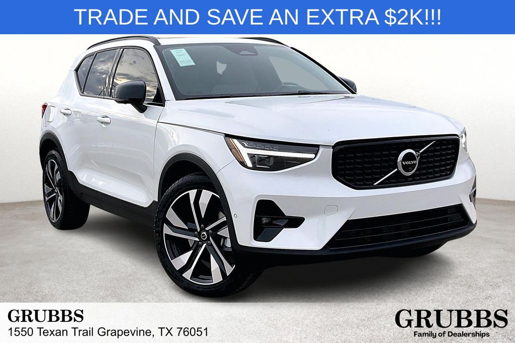 2026 Volvo XC40 B5 Ultra AWD