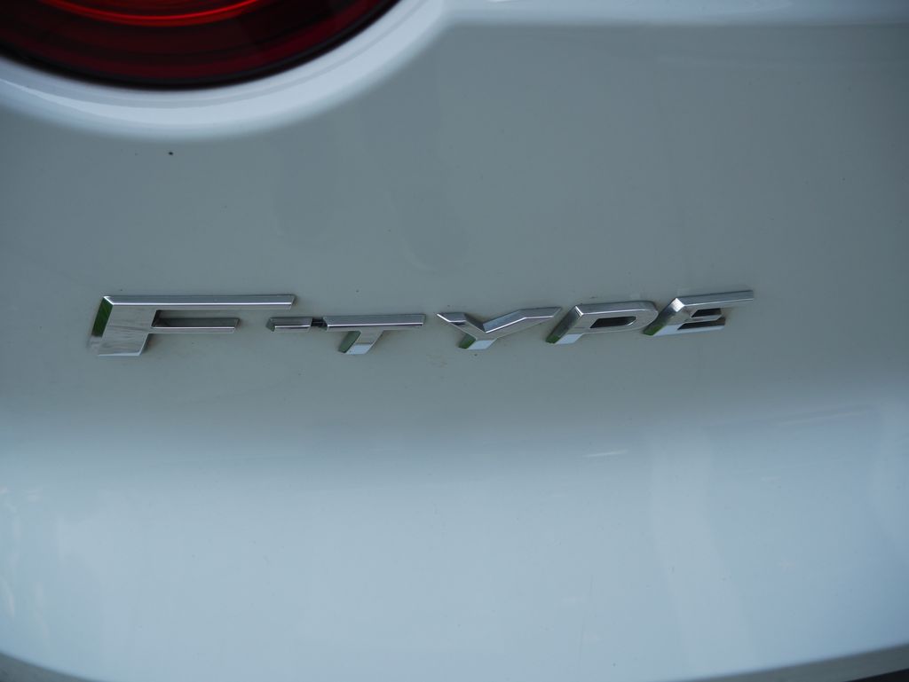 Thumbnail: 2017 Jaguar F-Type - 12