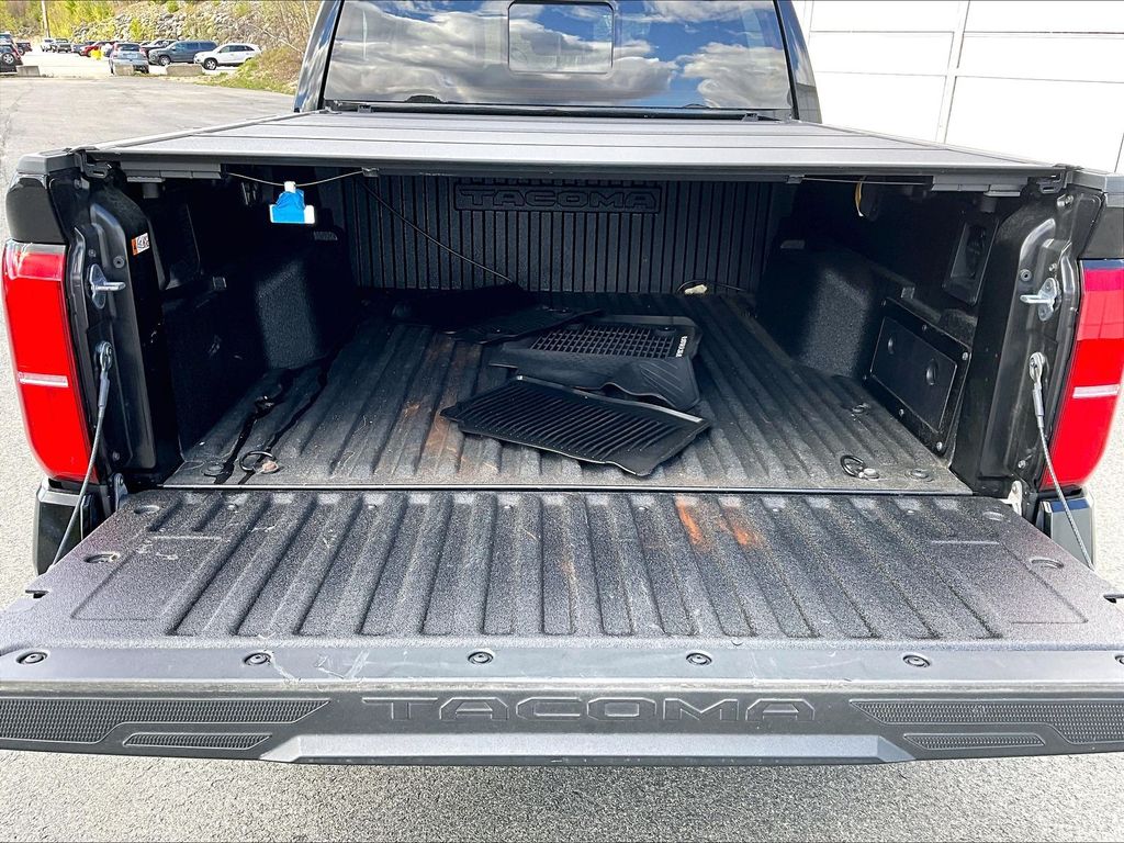 2024 Toyota Tacoma — photo 31