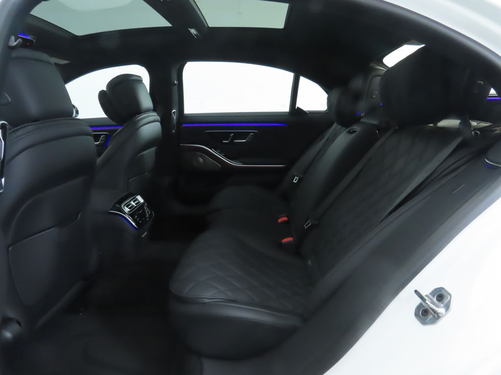 Thumbnail: 2026 Mercedes-Benz S-Class - 23