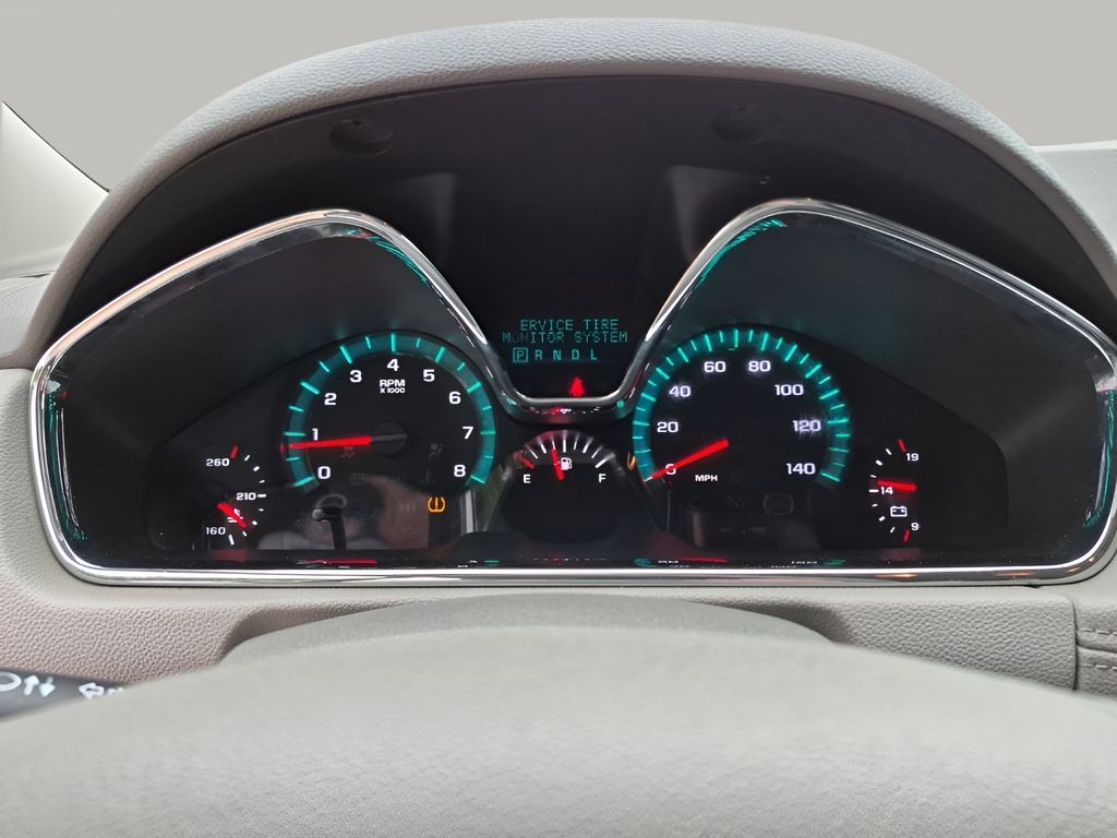 Used 2015 White Chevrolet LS image 37