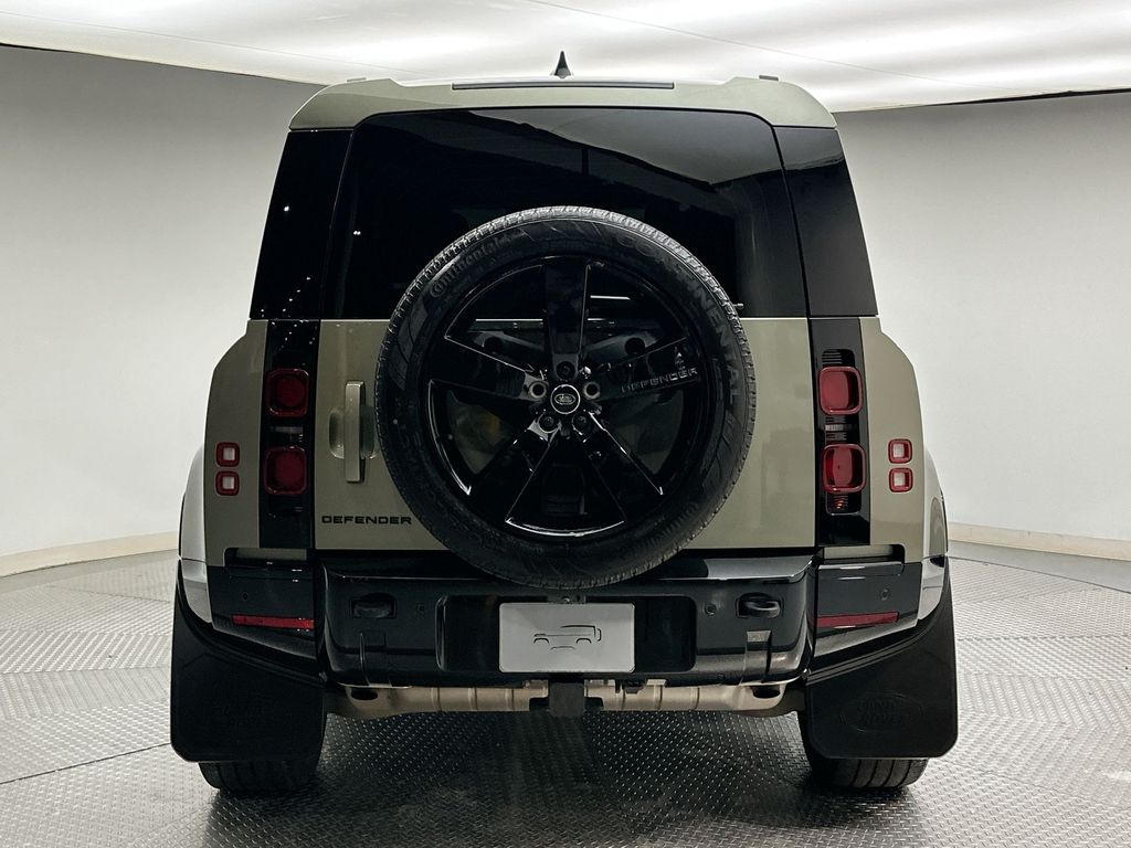Thumbnail: 2024 Land Rover Defender - 12