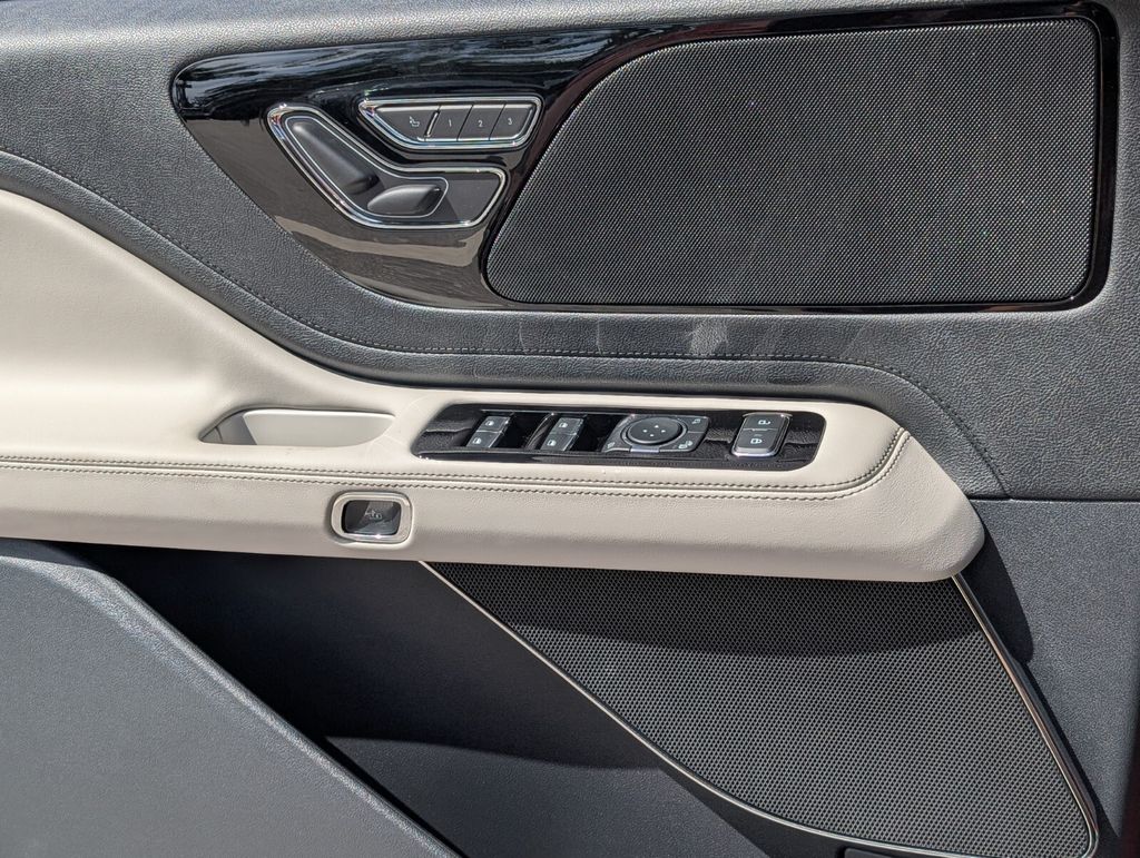 new 2026 Lincoln Aviator car, priced at $62,135