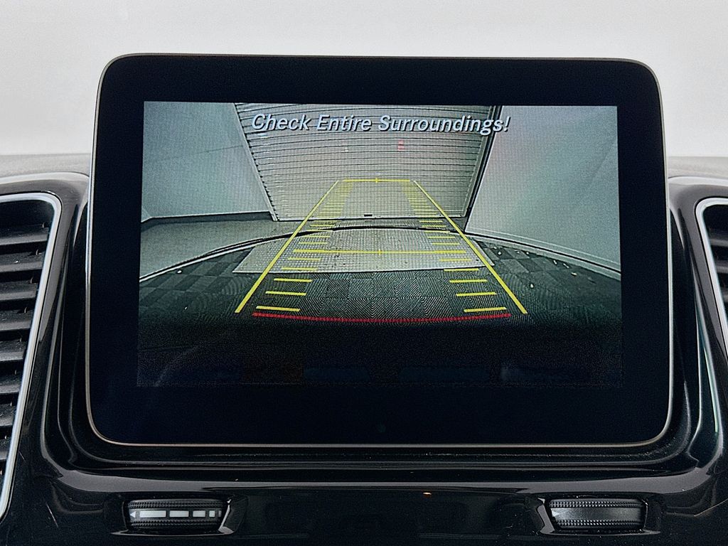 Thumbnail: 2018 Mercedes-Benz GLE - 14