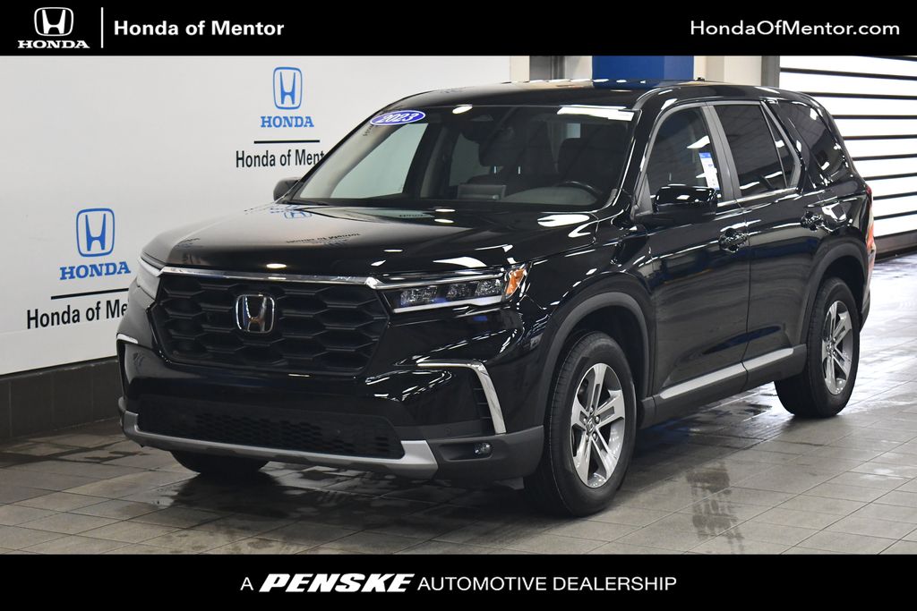 Thumbnail: 2023 Honda Pilot - 1
