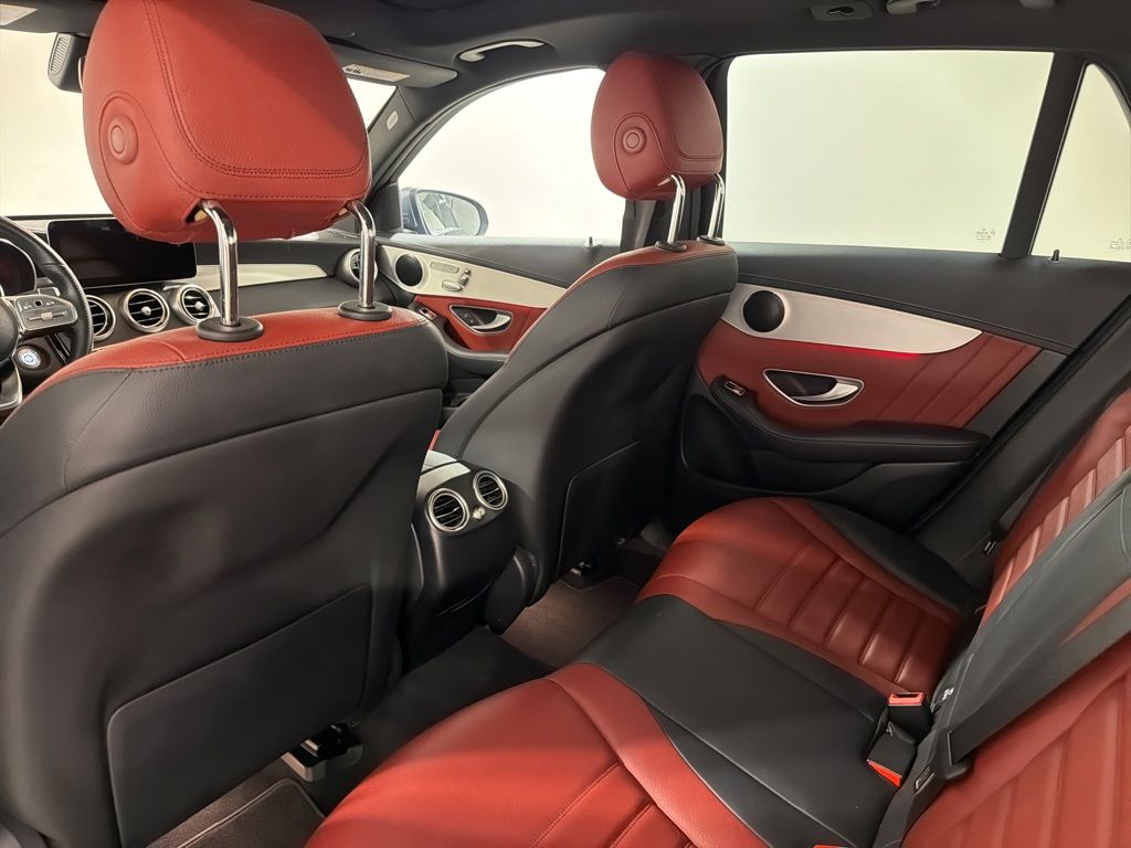 Used 2022  Mercedes-Benz GLC 300 image 21