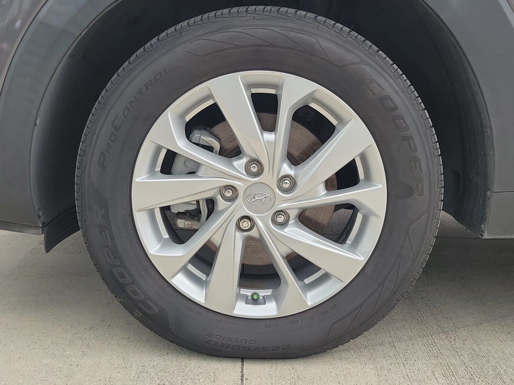 2021 Hyundai Tucson - $15,288