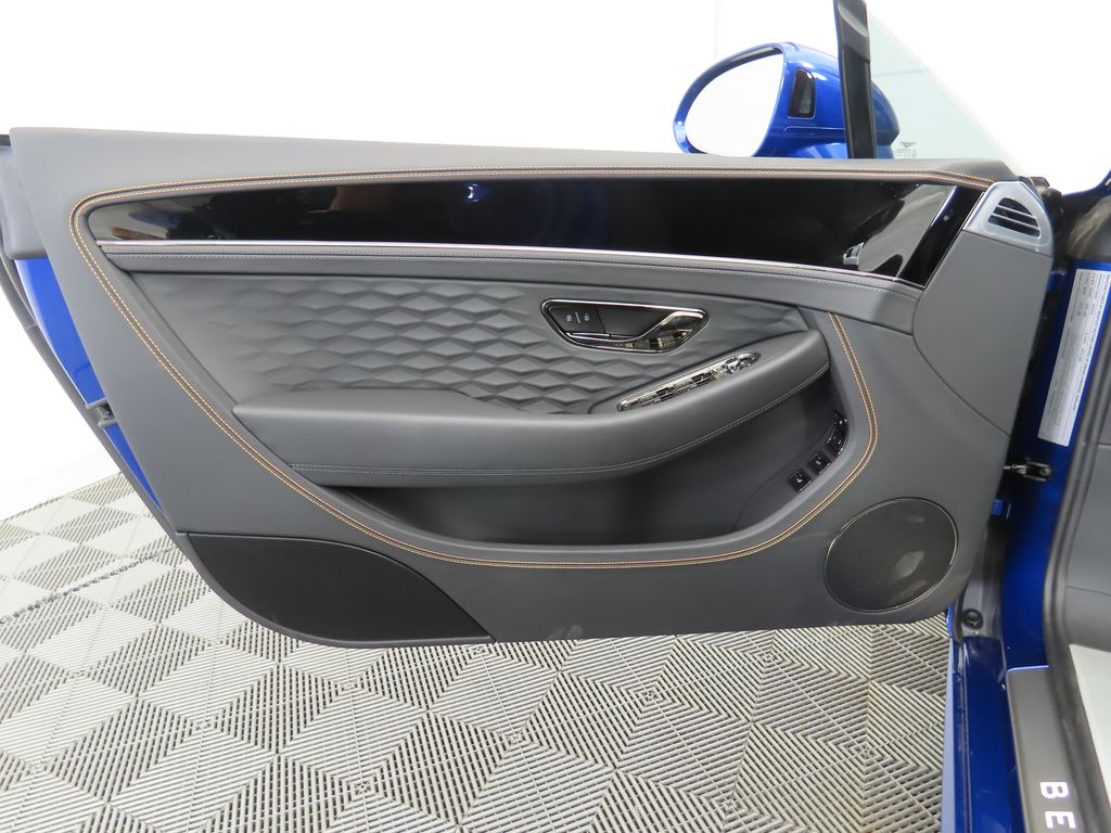 Thumbnail: 2025 Bentley Continental - 25