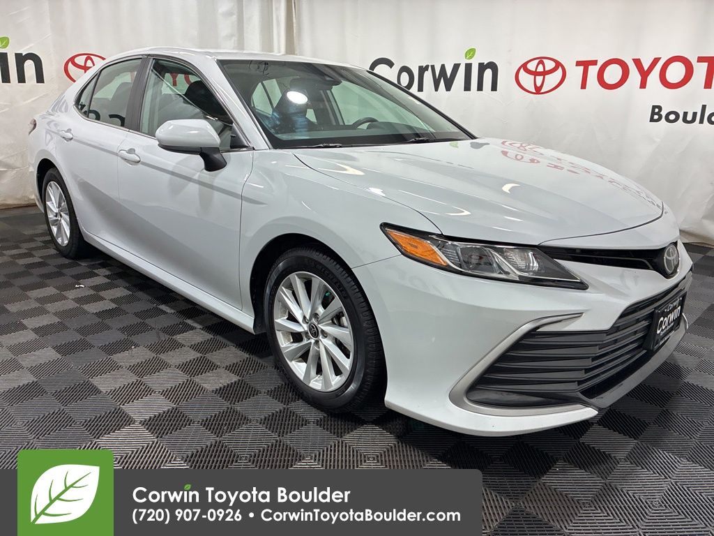 2023 Toyota Camry LE FWD