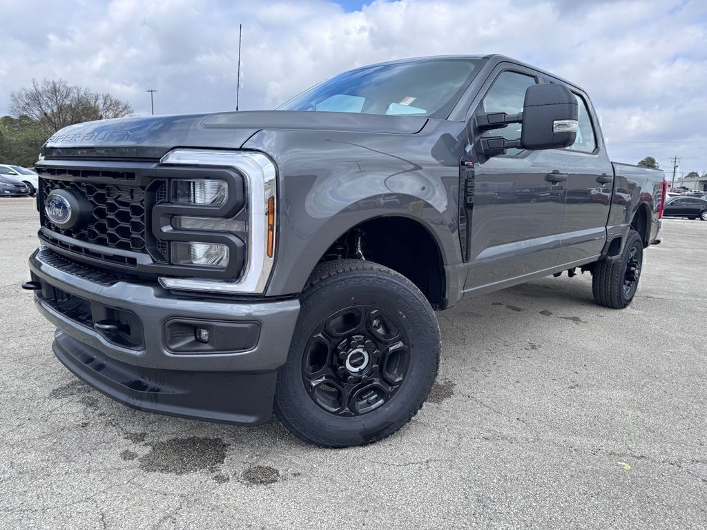 Gray Metallic 2026 Ford F-250 Super Duty XL Crew Cab 4WD Pickup Truck Four-Wheel Drive Automatic