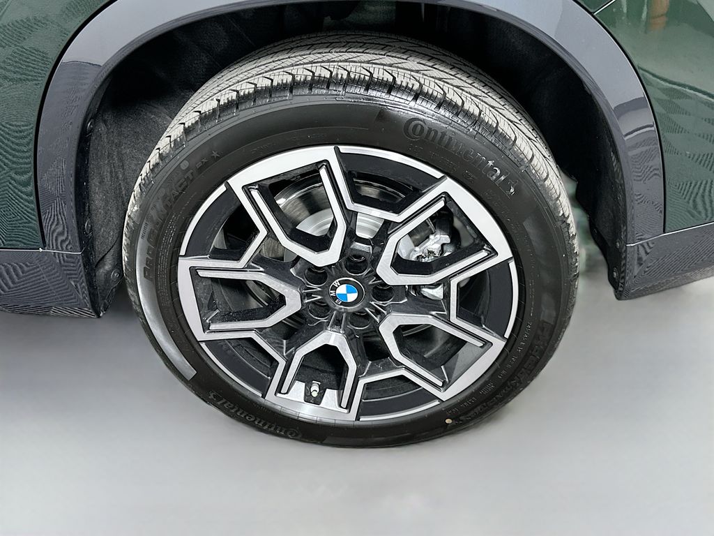 Thumbnail: 2025 BMW X1 - 23