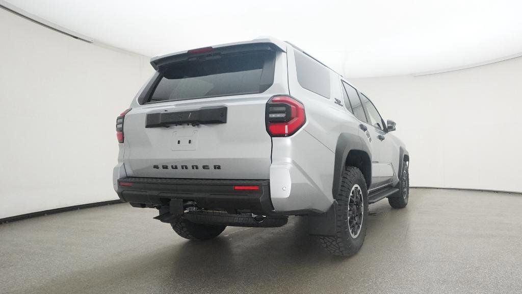 Thumbnail: 2025 Toyota 4Runner - 29
