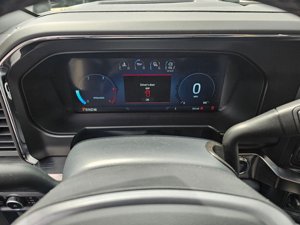 New 2025 White Ford Lariat image 32