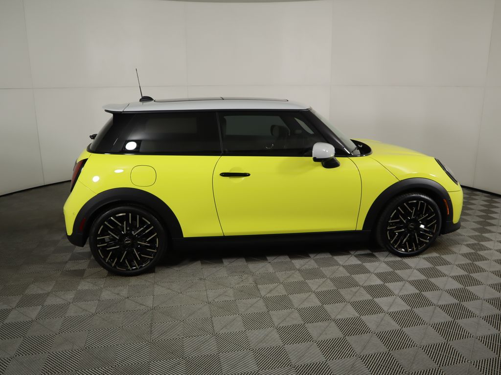 2025 MINI Cooper S 4