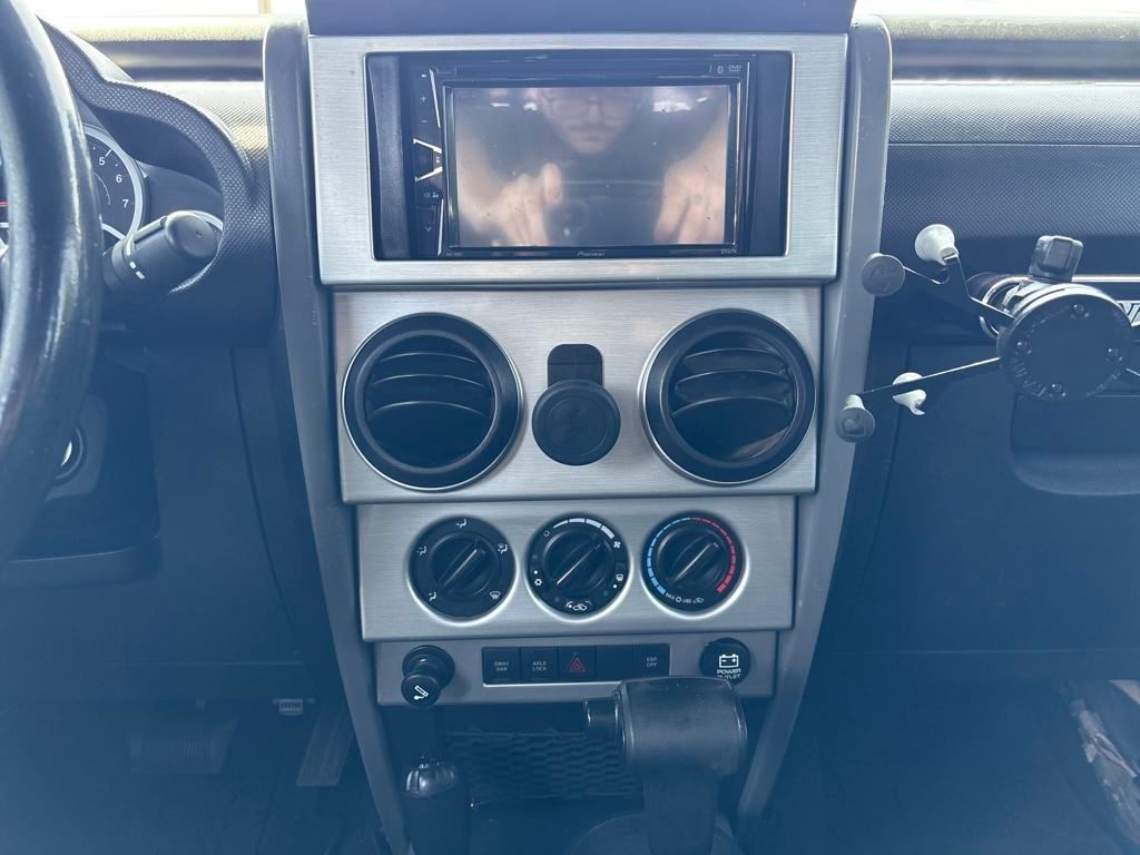 2008 Bright Silver Metallic Clearcoat Jeep Wrangler Unlimited Rubicon 4X4 SUV