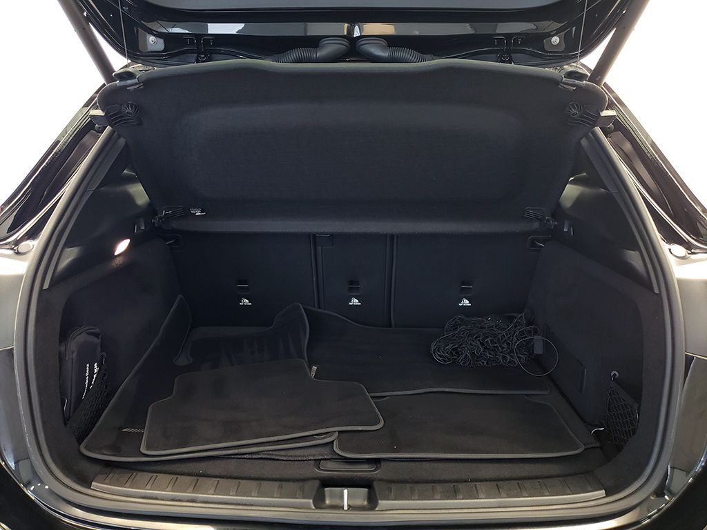 Thumbnail: 2023 Mercedes-Benz GLA - 24