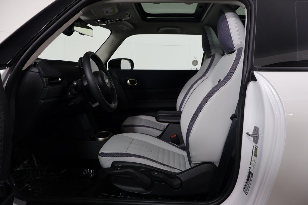 Thumbnail: 2025 MINI Cooper - 10