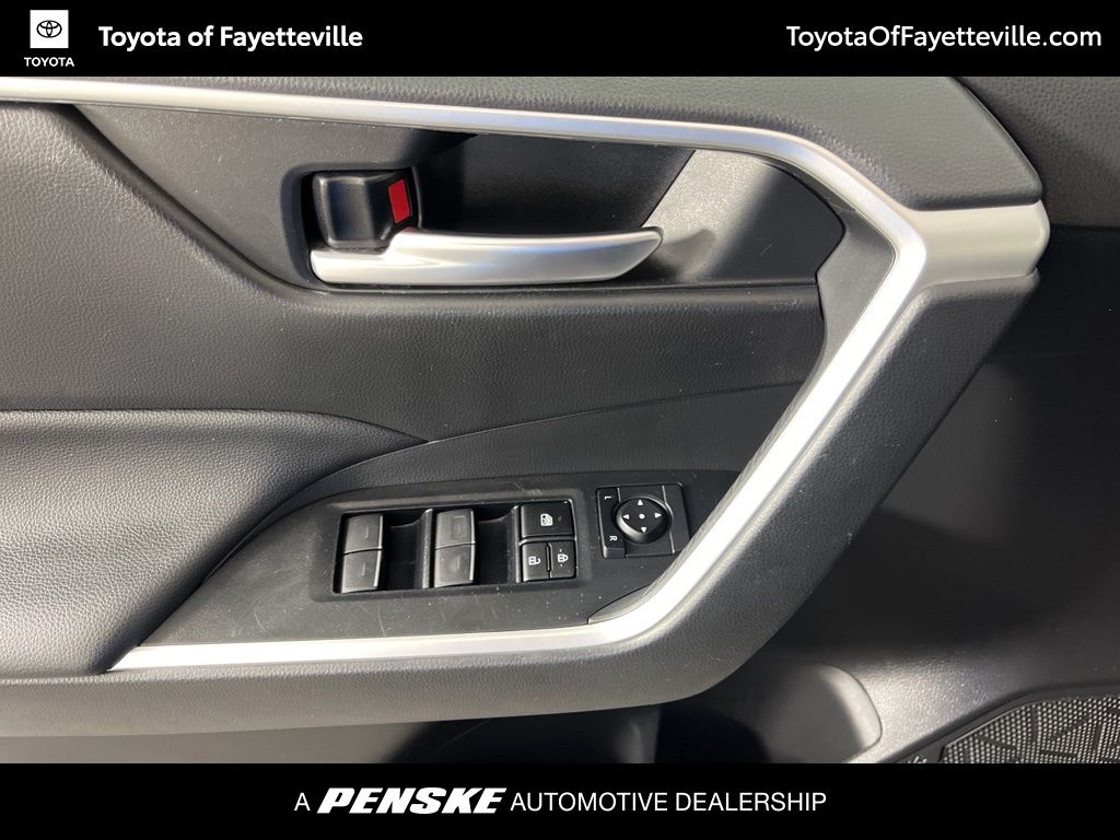 Thumbnail: 2023 Toyota RAV4 - 23