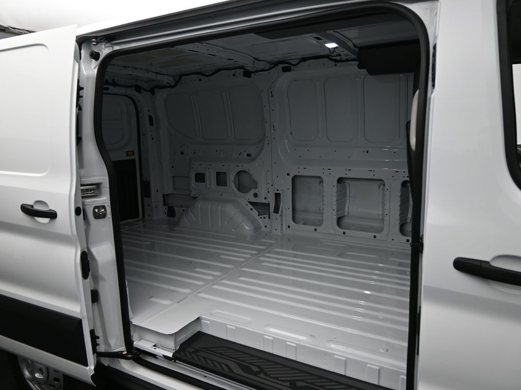 2025 Ford Transit 350