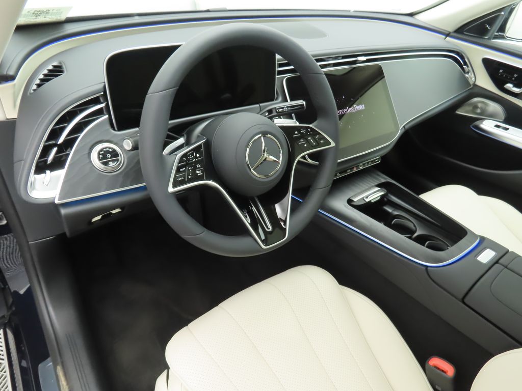 Thumbnail: 2026 Mercedes-Benz E-Class - 9