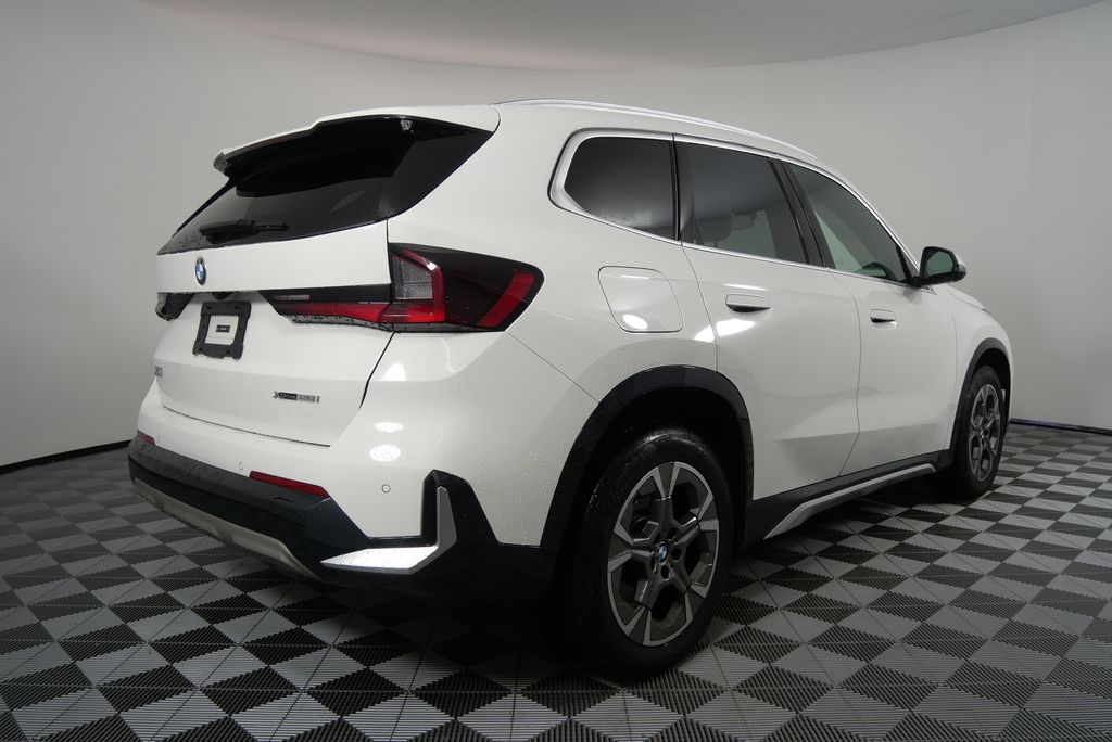 2024 BMW X1 xDrive28i 3