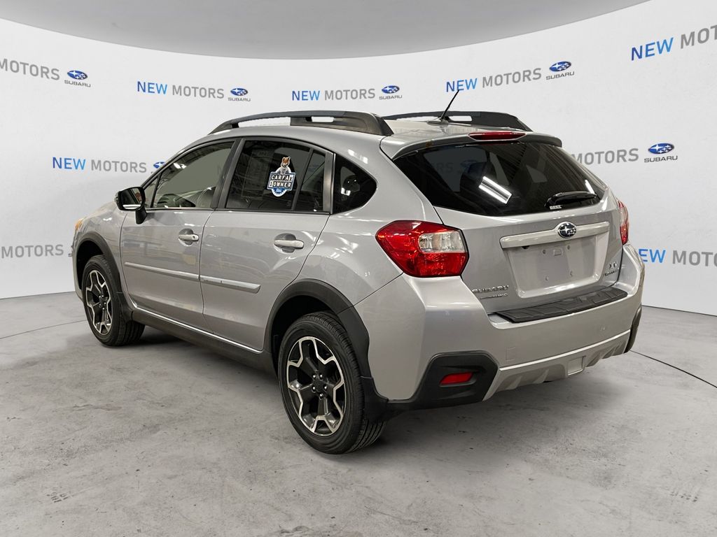 Used 2015 Ice Silver Metallic Subaru 2.0i Limited image 2