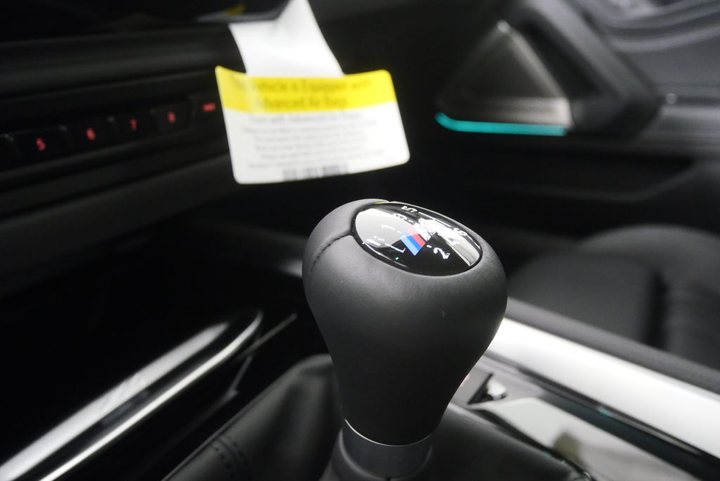 Thumbnail: 2026 BMW Z4 - 25