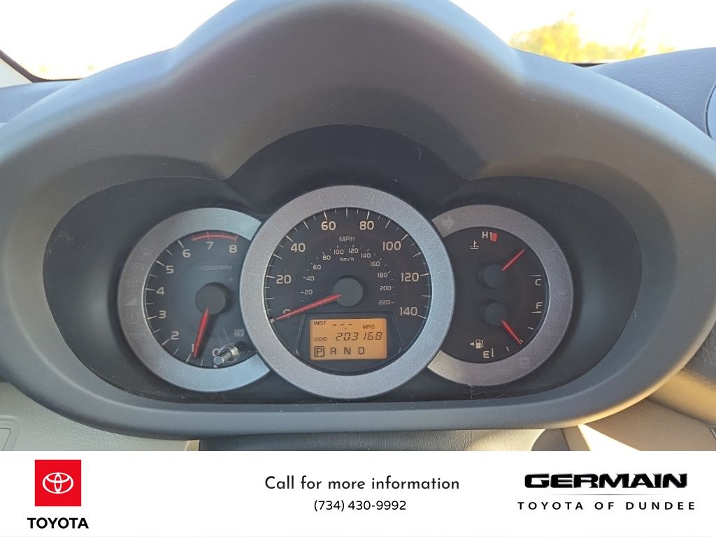 2010 Toyota RAV4 Limited photo 27
