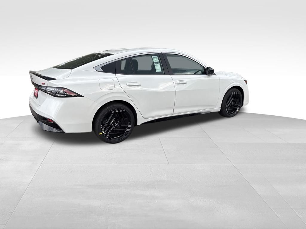 New 2026 White Nissan SR image 4