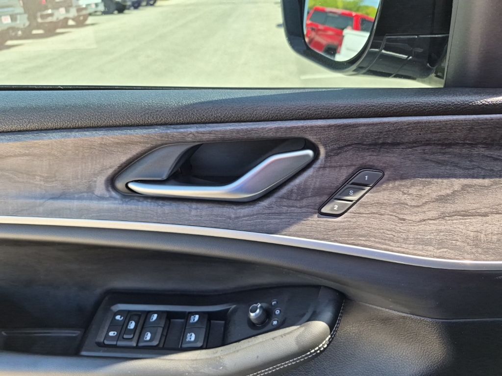 Used Car 2023 Jeep Grand Cherokee L  Limited For Sale Under $30,000 In Austin, Texas