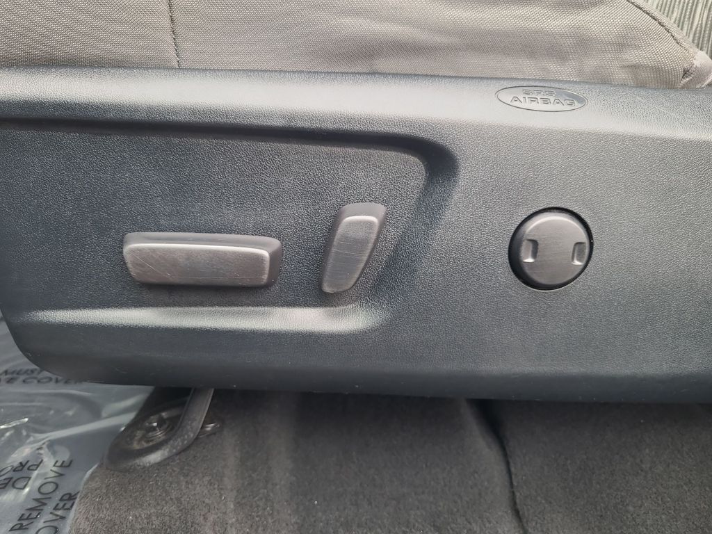 2018 Toyota Tundra SR5 12