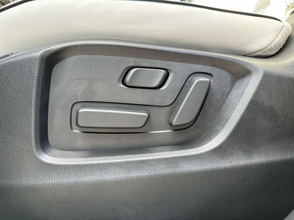 2025 Mazda CX-5 2.5 S Premium Plus Package - 11