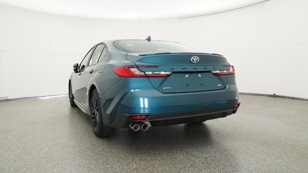 Thumbnail: 2025 Toyota Camry - 29