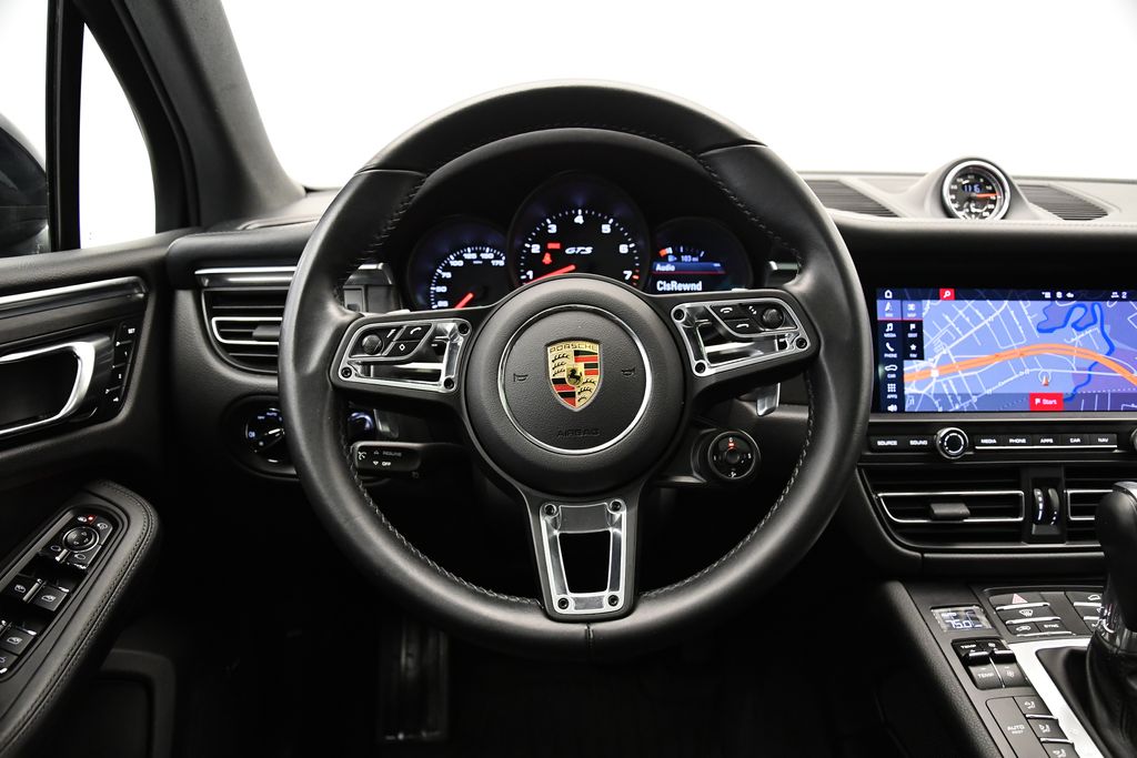 2021 Porsche Macan GTS 21