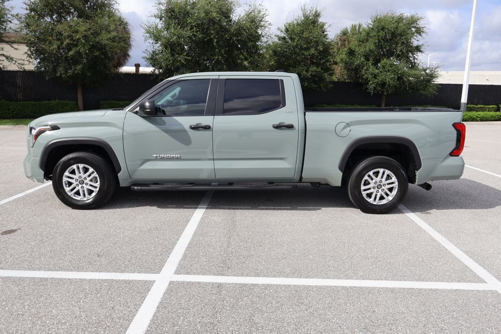 Thumbnail: 2024 Toyota Tundra - 12